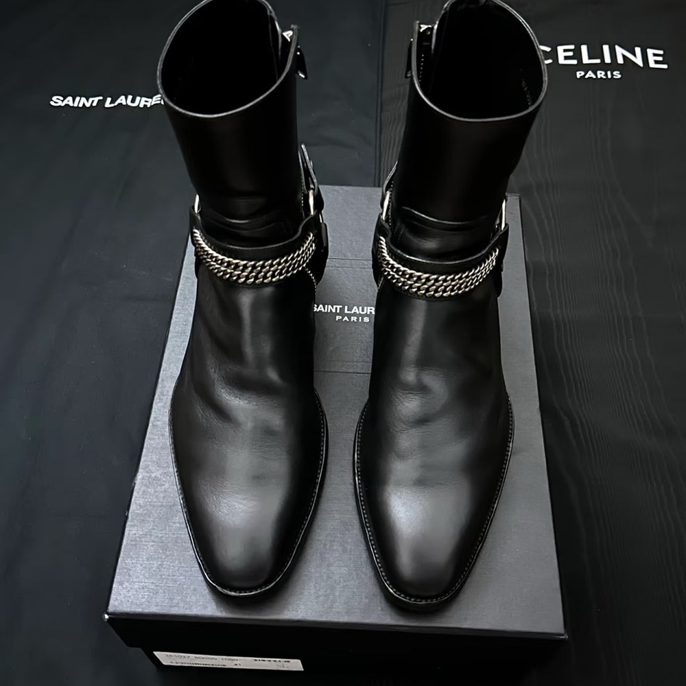 Saint Laurent chelsea boots with chains